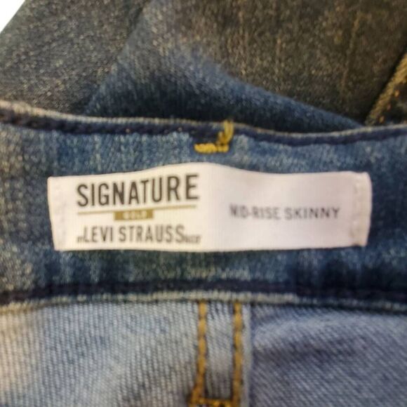 Women's  Levi's Strauss Signiture Gold Med Wash Skinny Jeans Size 39 X 40 - Picture 7 of 7